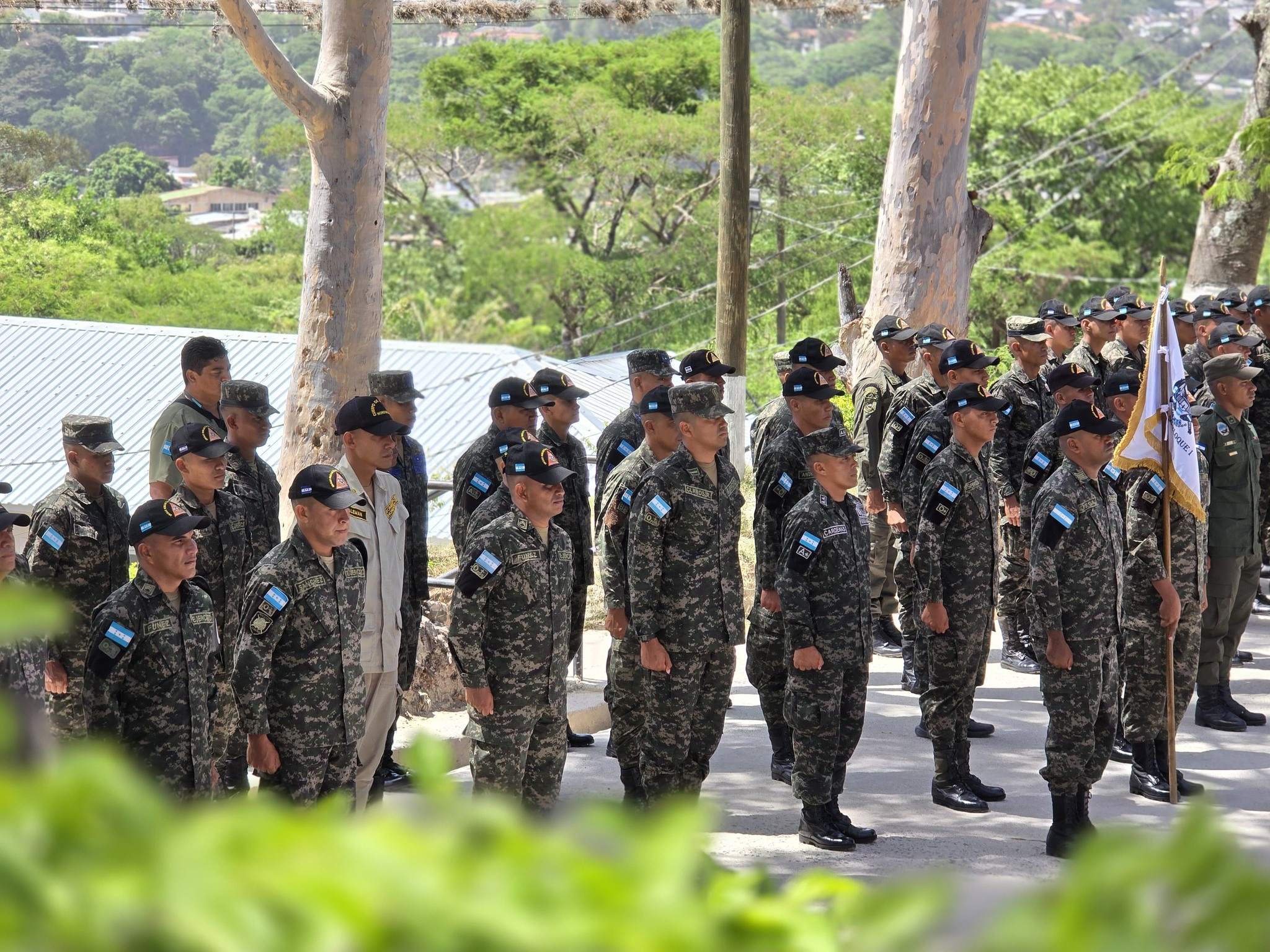Concerns increase regarding the Armed Forces in the 2025 general elections