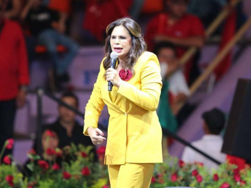 Rixi Moncada’s confrontation with the churches: how will it impact the elections in less than five months?