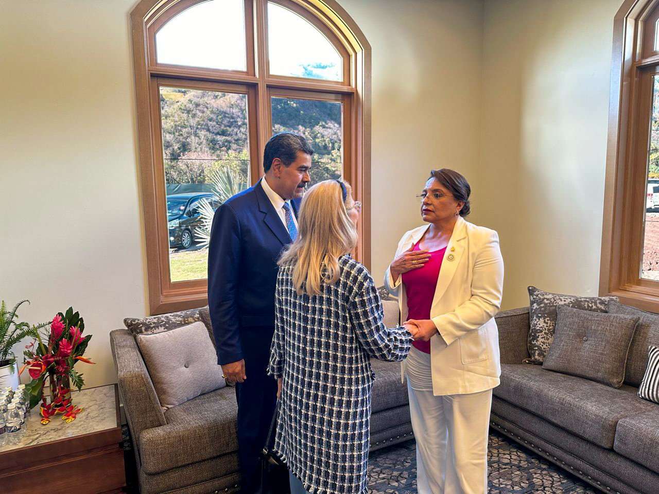 Alliance with Venezuela reignites debate on economy and governance in Honduras
