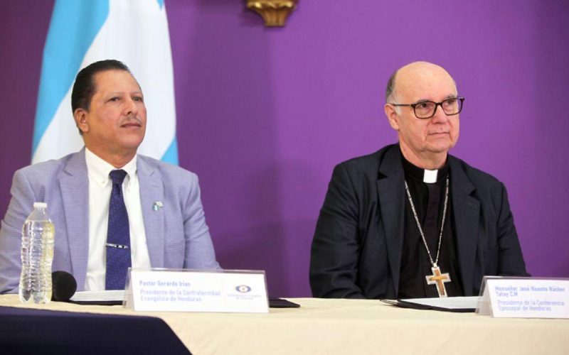 Church march in Honduras sparks political debate and reveals tensions with ruling party