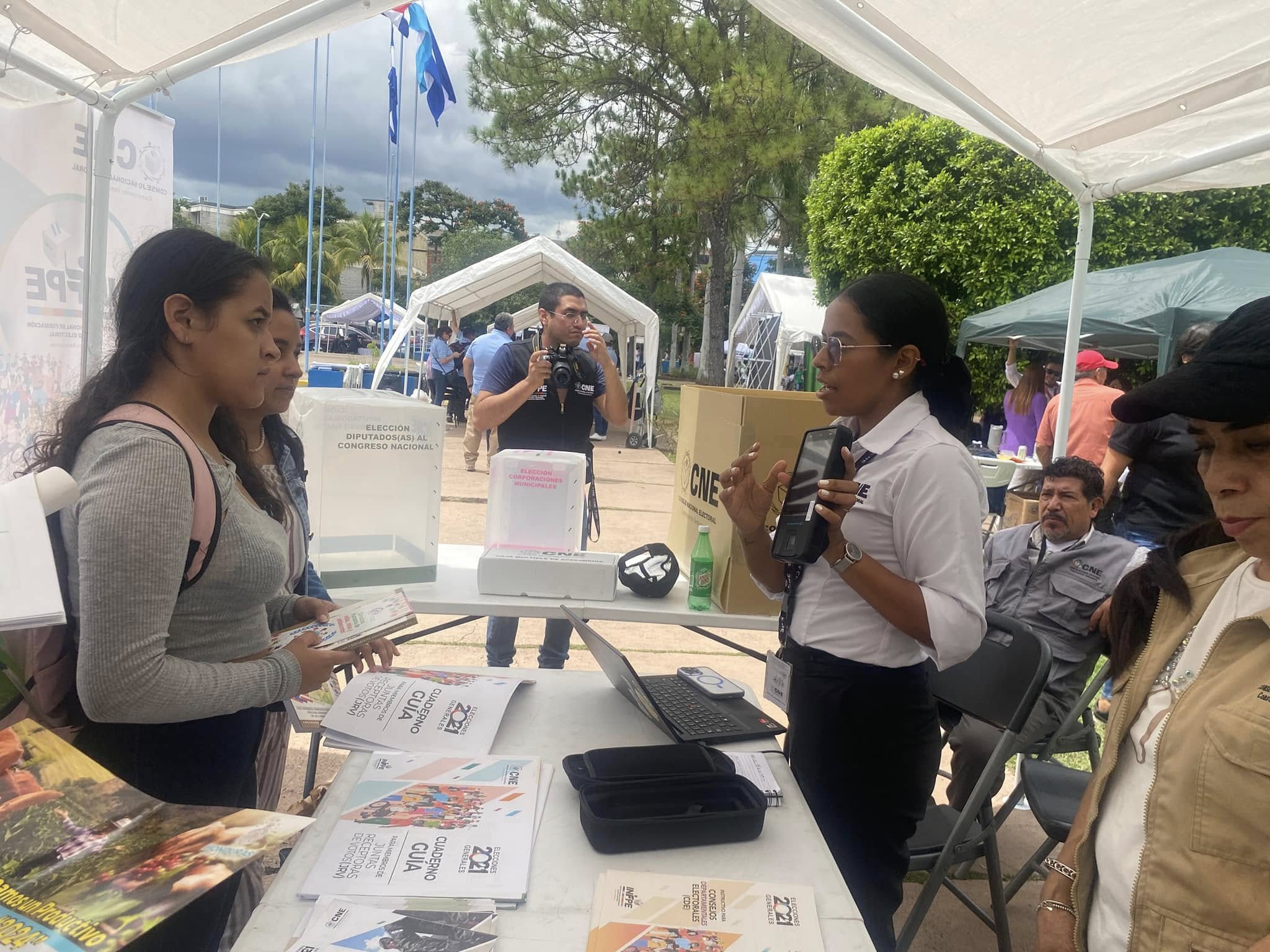 Honduras at risk of electoral fraud: experts warn of CNE maneuvers